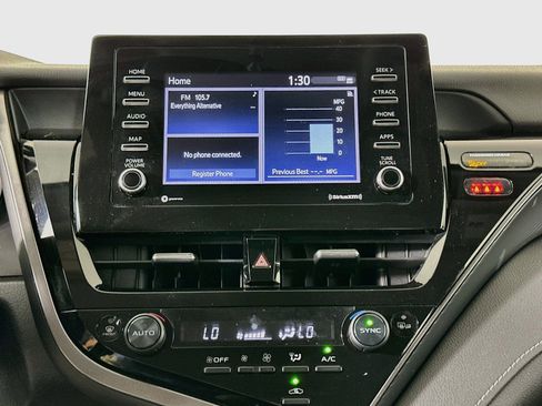 Used 2023 Toyota Camry SE FWD image 23
