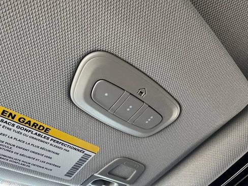 Used 2023 Jeep Grand Cherokee Limited AWD/4WD image 36