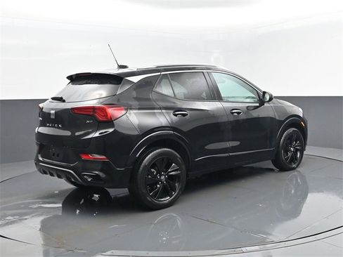 Used 2024 Buick Encore GX Sport Touring image 4