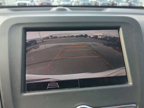 Used 2023 Chevrolet Equinox LT AWD/4WD image 24