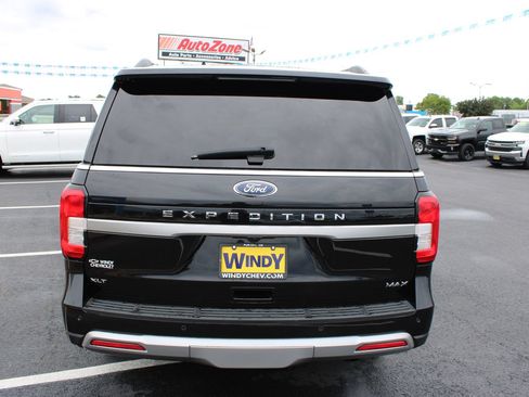 Used 2024 Ford Expedition Max XLT RWD image 7
