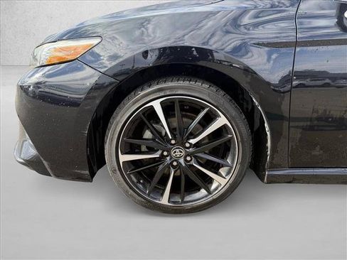 Used 2020 Toyota Camry XSE w/ Navigation Package FWD image 19