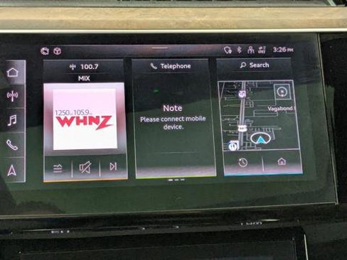 Used 2022 Audi e-tron Premium Plus w/ Premium Plus Package image 30