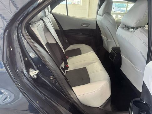 Used 2020 Toyota Corolla XSE image 25