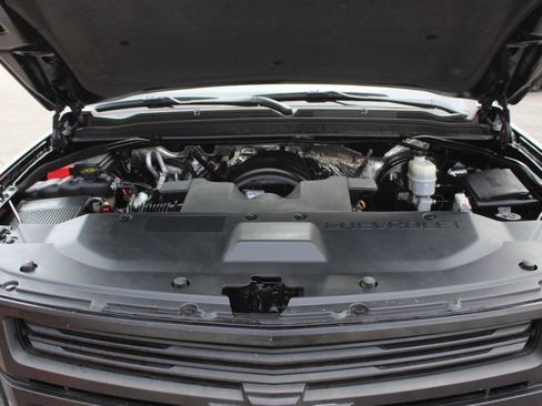 Used 2015 Chevrolet Tahoe LTZ AWD/4WD image 9