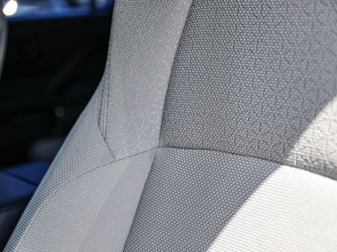Certified 2025 Toyota 4Runner SR5 AWD/4WD image 24