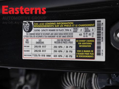 Used 2025 Volkswagen Jetta SE FWD image 33