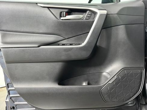 Used 2023 Toyota RAV4 XLE Premium AWD/4WD image 23