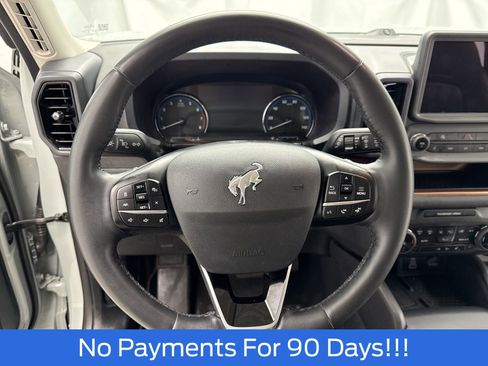 Used 2024 Ford Bronco Sport Outer Banks w/ Tech Package image 17