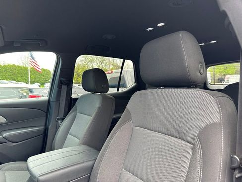 Used 2022 Chevrolet Traverse LT AWD/4WD image 4