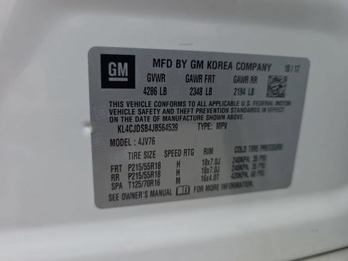 Certified 2018 Buick Encore Premium FWD image 36