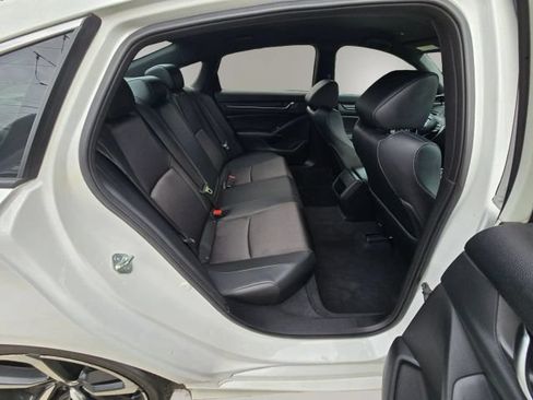 Used 2020 Honda Accord Sport image 14