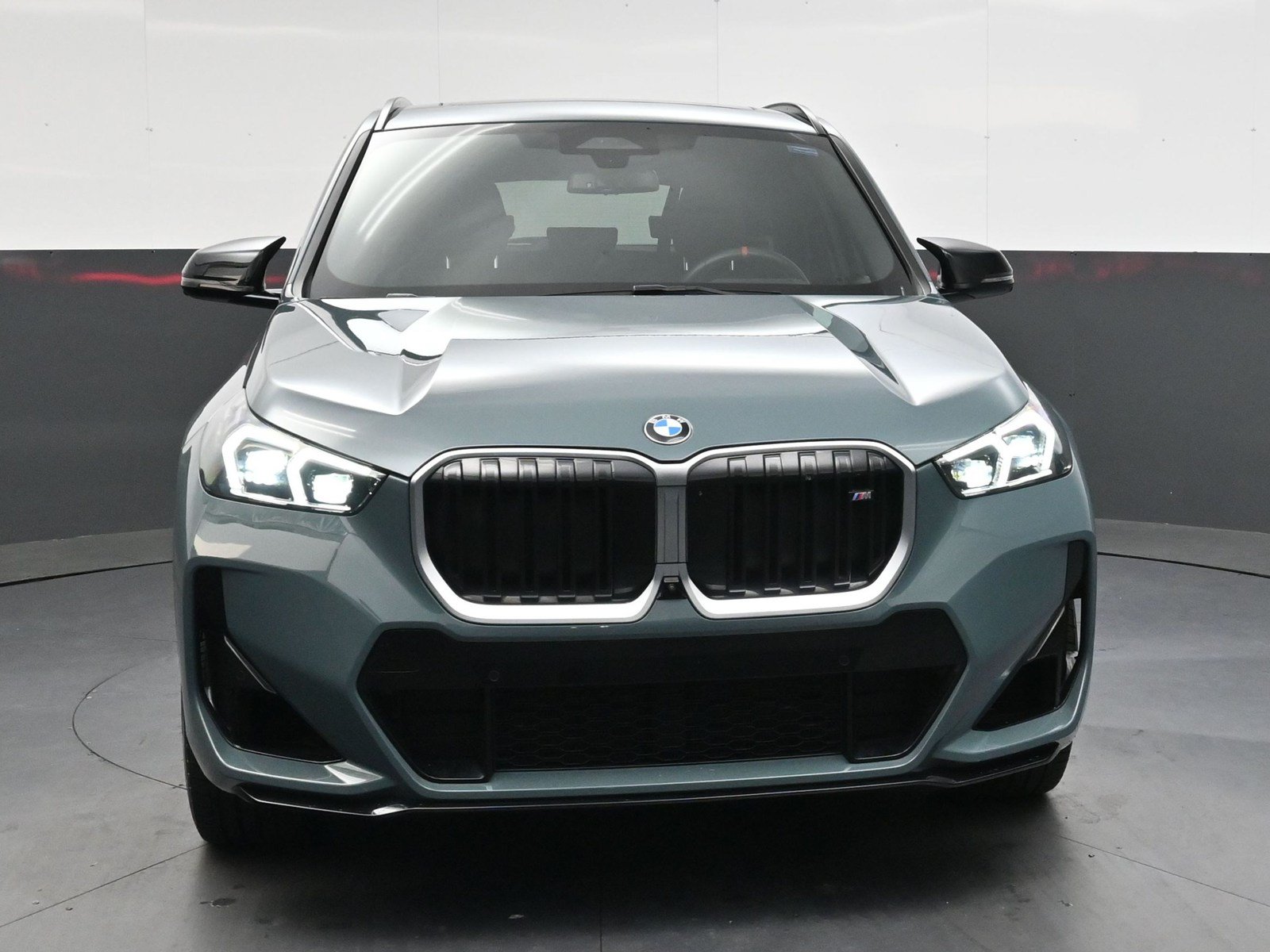 Used 2025 BMW X1 M35i AWD/4WD image 9