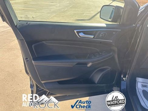 Used 2024 Ford Edge Titanium image 14