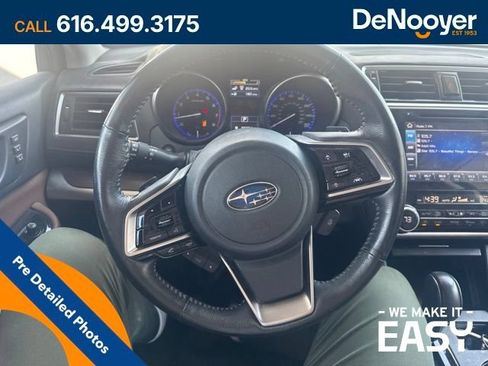 Used 2018 Subaru Outback 3.6R Touring AWD/4WD image 17