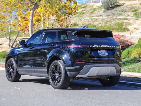 Used 2020 Land Rover Range Rover Evoque S image 4