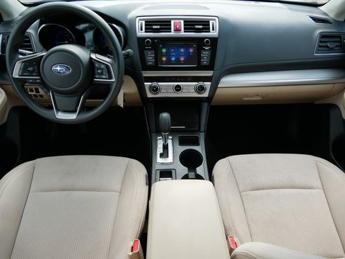 Used 2019 Subaru Outback 2.5i AWD/4WD image 10
