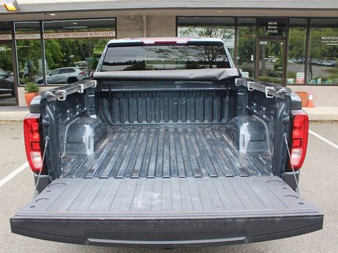 Used 2020 GMC Sierra 1500 Elevation AWD/4WD image 22