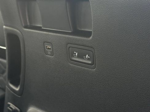 Used 2020 Hyundai Palisade Limited image 25