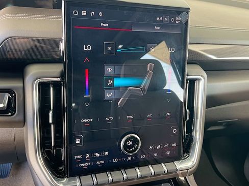 New 2026 GMC Yukon XL Elevation w/ Elevation Premium Package image 11