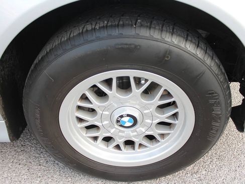 Used 1997 BMW 528i Sedan RWD image 13