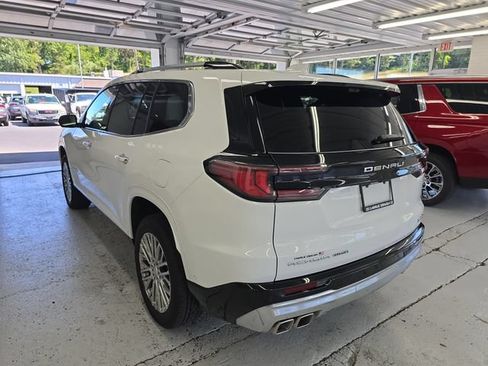 Certified 2026 GMC Acadia Denali w/ Super Cruise Package AWD/4WD image 3