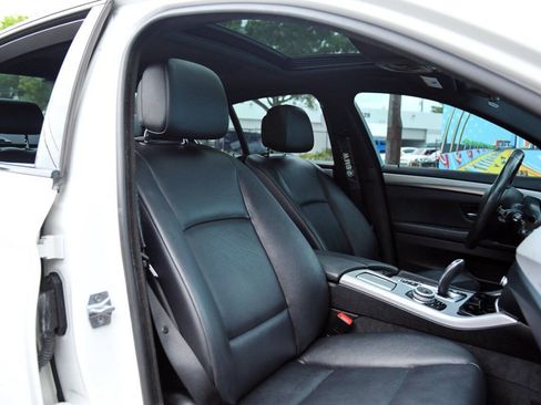Used 2013 BMW 535i xDrive Sedan AWD/4WD image 37