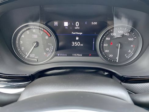 Certified 2025 Cadillac XT5 Premium Luxury w/ Technology Package AWD/4WD image 21