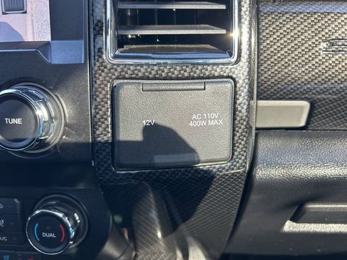 Used 2019 Ford F250 Lariat w/ Lariat Ultimate Package image 24