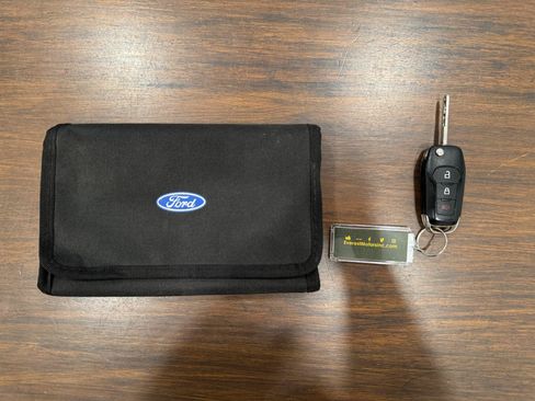 Used 2021 Ford F250 XL w/ STX Appearance Package AWD/4WD image 29