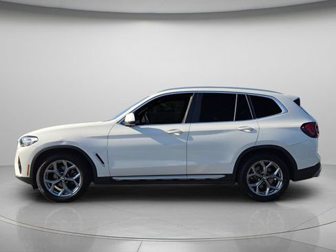 Used 2022 BMW X3 sDrive30i w/ Convenience Package RWD image 3