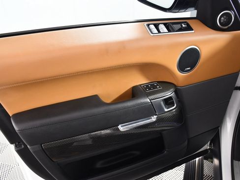 Used 2022 Land Rover Range Rover Sport SVR Carbon Edition AWD/4WD image 14
