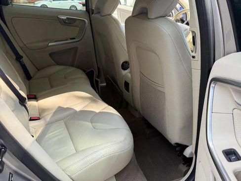 Used 2012 Volvo XC60 T6 image 15