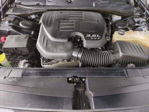 Used 2020 Dodge Challenger SXT w/ Plus Package image 23