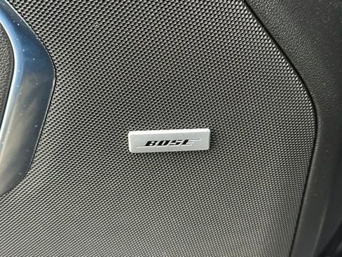 Used 2024 Chevrolet Suburban Z71 w/ Luxury Package image 25