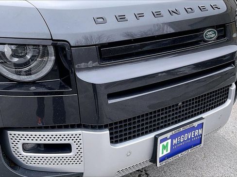 Certified 2024 Land Rover Defender 110 S image 33