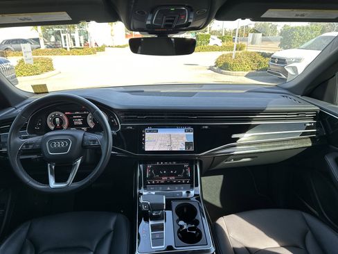 Used 2023 Audi Q8 Premium Plus w/ Premium Plus Package image 8