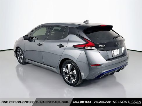 Used 2018 Nissan Leaf SL w/ SL Technology Package FWD image 7