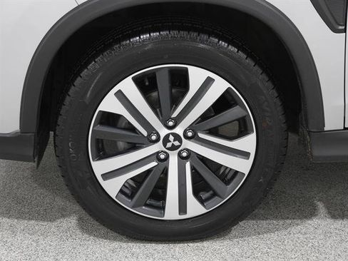 Used 2021 Mitsubishi Outlander Sport ES image 20