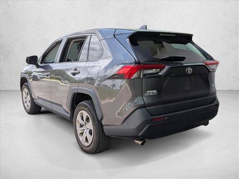 Used 2023 Toyota RAV4 LE FWD image 7