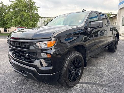 Used 2023 Chevrolet Silverado 1500 Custom w/ LPO, Dark Essentials Package AWD/4WD image 8