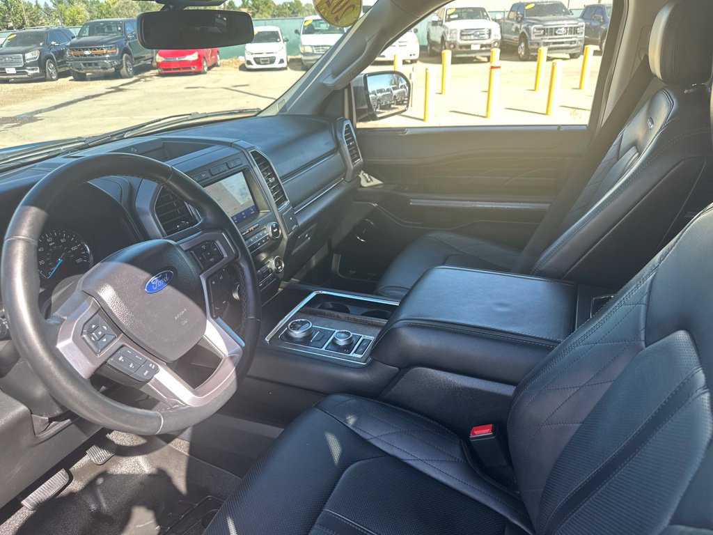 Used 2020 Ford Expedition Max Platinum AWD/4WD image 18