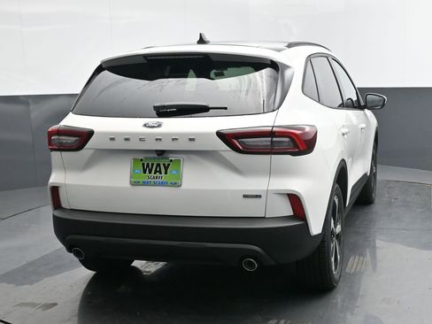 New 2025 Ford Escape ST-Line Elite image 5