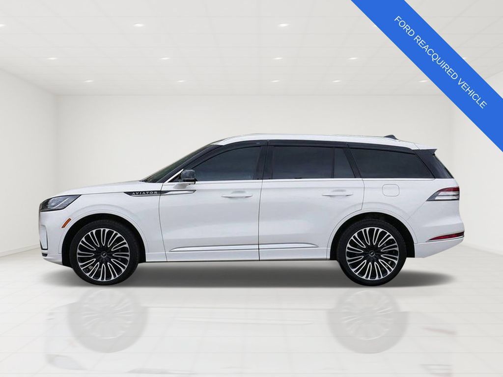 Used 2025 Lincoln Aviator Black Label AWD/4WD image 5