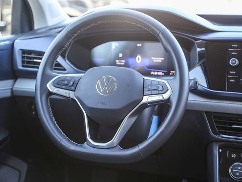 Used 2024 Volkswagen Taos SE image 18