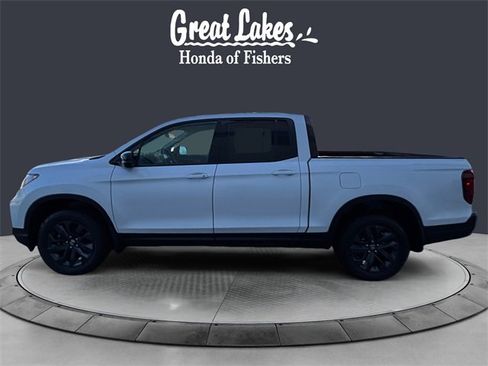 Certified 2025 Honda Ridgeline Sport image 2