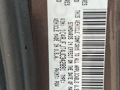 Used 2018 Jeep Grand Cherokee Summit w/ Platinum Series Group image 35