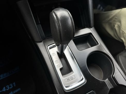 Used 2018 Subaru Outback 2.5i Premium image 15