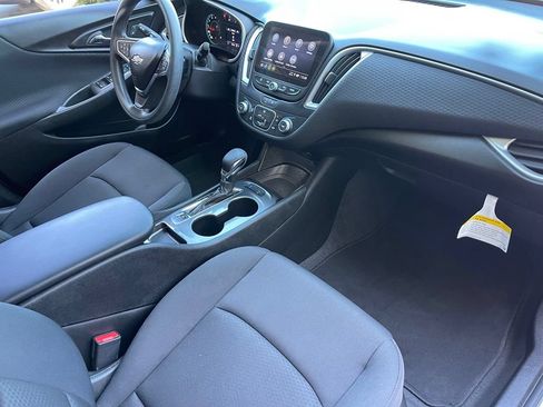 Used 2024 Chevrolet Malibu LS w/ Driver Confidence Package FWD image 15