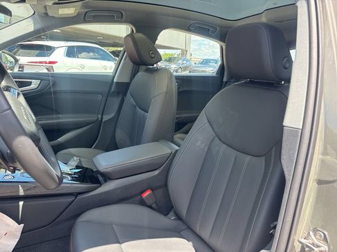 Used 2025 Audi A5 2.0T Premium w/ Convenience Package AWD/4WD image 13